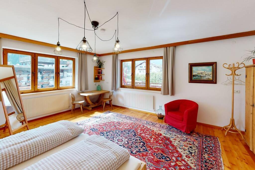 Haus Alberto - Haus Mit 2 Ferienwohnungen Ötztal-Bahnhof 外观 照片