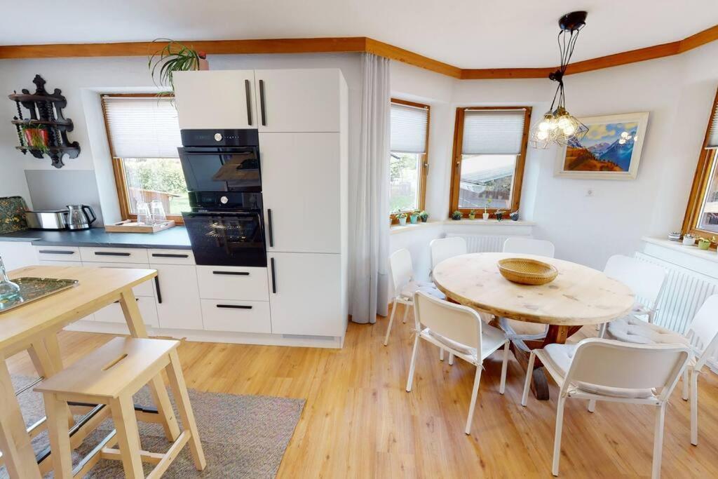 Haus Alberto - Haus Mit 2 Ferienwohnungen Ötztal-Bahnhof 外观 照片